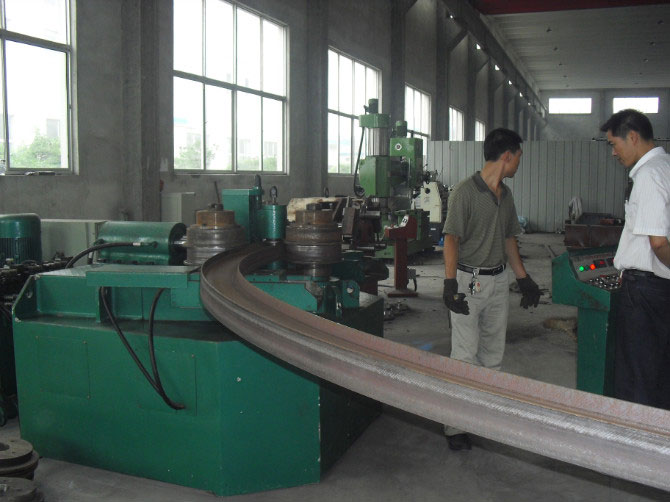 朗日機(jī)械—型材彎曲機(jī)低價(jià)促銷，再不來就遲了！